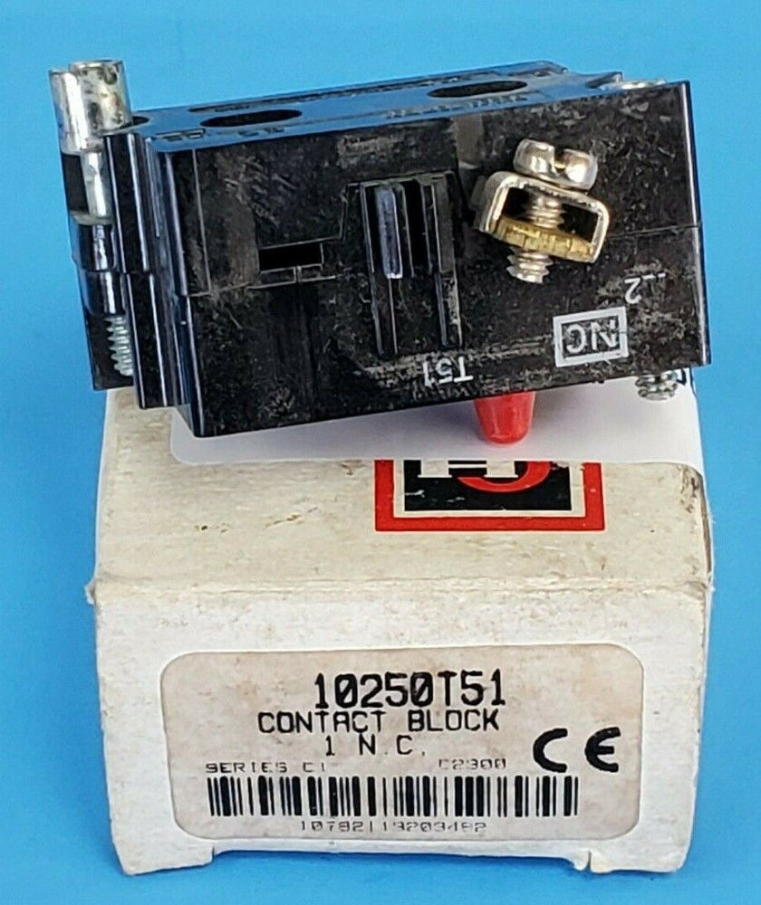 NIB CUTLER HAMMER 10250T51 CONTACT BLOCK SERIES C1