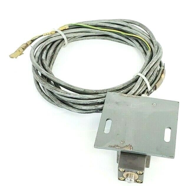 EUCHNER NZ1WO-511 SAFETY INTERLOCK LIMIT SWITCH NZ1W0511 NZ1WO511