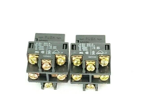 LOT OF 2 NEW OMRON A3G-4024 PUSHBUTTON SOCKETS A3G4024, A3G-3014