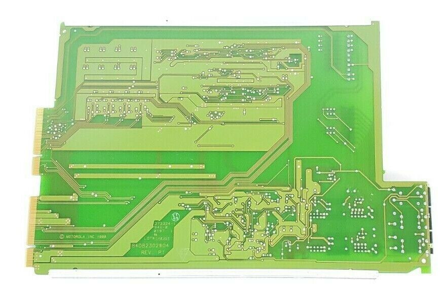 MOTOROLA 84D82302W04 REV. P1 CIRCUIT BOARD PTLN4093A 373324-1