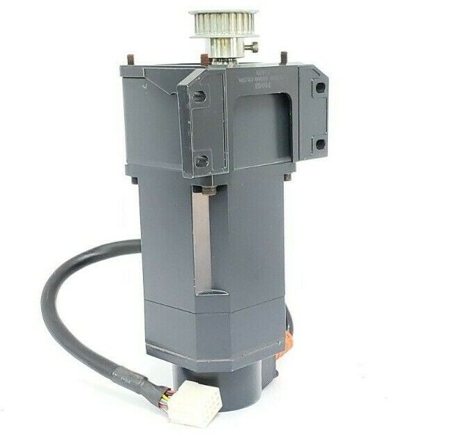 NEW ORIENTAL MOTOR KBLM460GD-CM VEXTA AC SERVO MOTOR 3000RPM W/ 4GD5K GEARHEAD