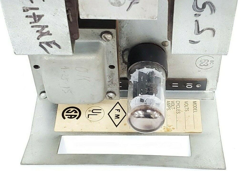 HONEYWELL MODEL 1470 COATING FLAME / BURNER CONTROL UNIT 115V, 60CY, 35VA, N70