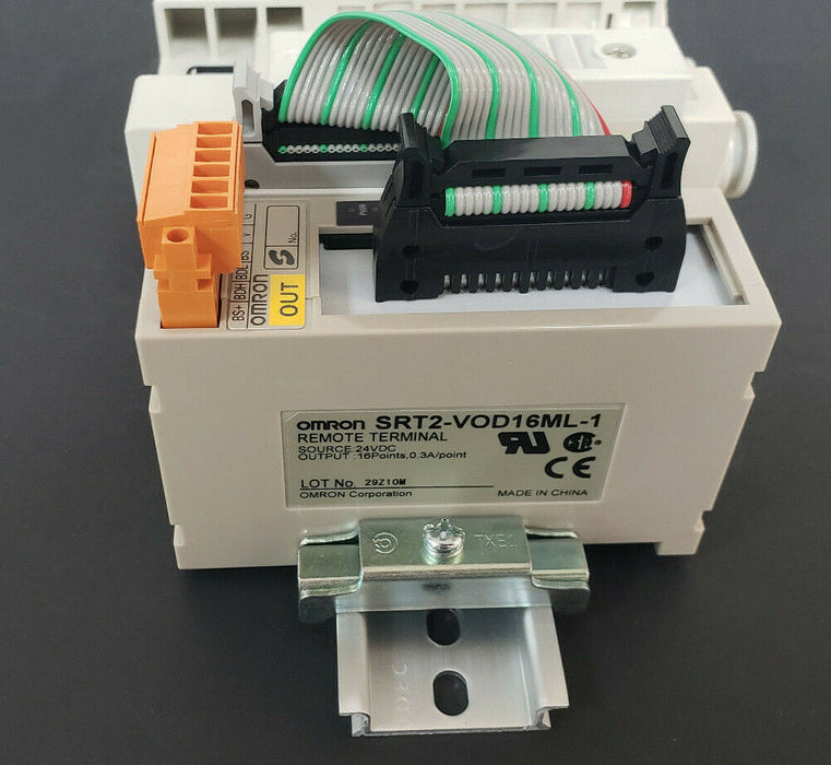 NEW SMC SS5V2-10PGD1-02DS-C8-D-X266 PLUG IN MANIFOLD SRT2-VOD16ML-1