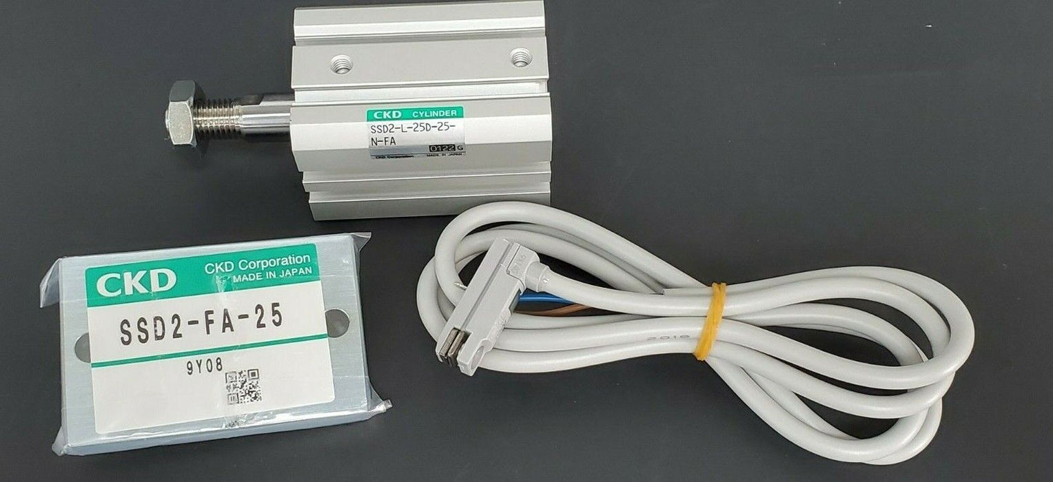 NEW CKD SSD2-L-25D-25-N-FA COMPACT CYLINDER W/ SSD2-FA-25 / T2YV SSD2L25D25NFA