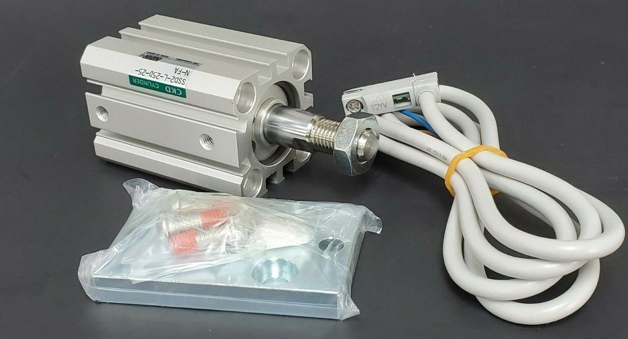 NEW CKD SSD2-L-25D-25-N-FA COMPACT CYLINDER W/ SSD2-FA-25 / T2YV SSD2L25D25NFA
