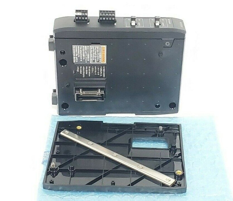 NEW KEYENCE CA-DC21E ILLUMINATION EXPANSION UNIT 12-24VDC 3-6.5A CADC21E