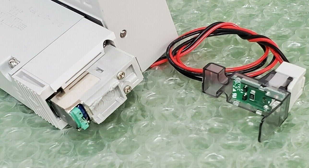 NIB CKD 4GE320R-10-E2-3 VALVE ASSEMBLY 4GE320R10E23, DC24V