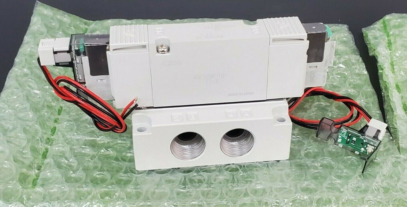 NIB CKD 4GE320R-10-E2-3 VALVE ASSEMBLY 4GE320R10E23, DC24V