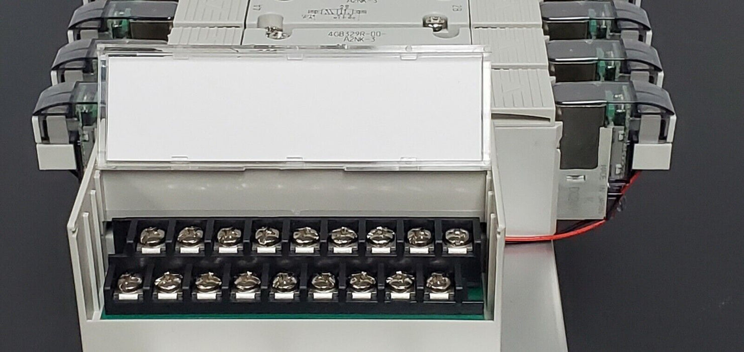 NIB CKD M4GB320R-08-T10K-7-3 VALVE MANIFOLD ASSEMBLY DC24V, M4GB320R08T10K73