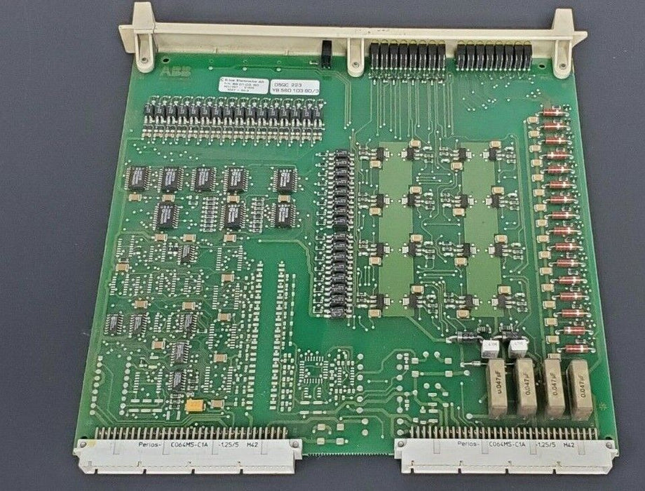 ABB DSQC 223 I/O BOARD YB560103-BD/3 P/N: 560103BD REV. 007 3HAB 2214-8/3