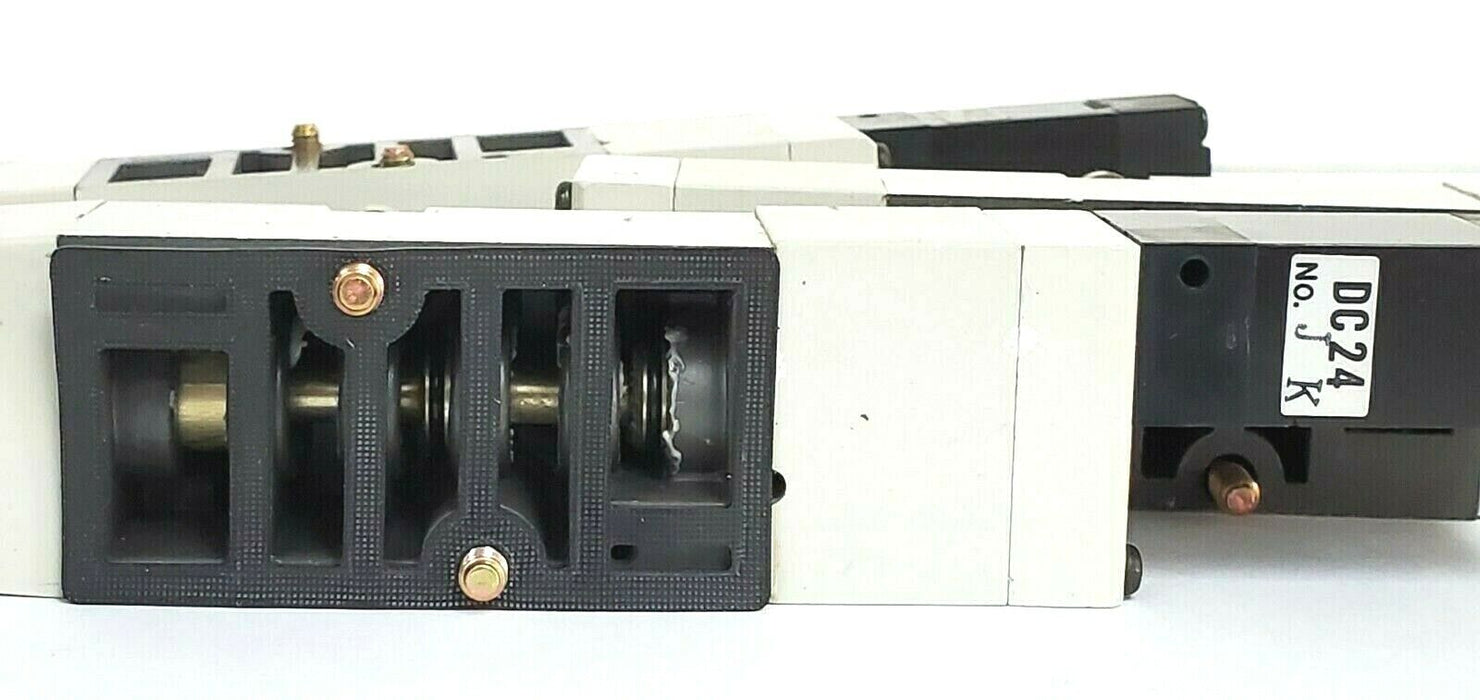 LOT OF 3 PARKER KURODA GCS2430-NB-D24NPLB-Z3 SOLENOID VALVE DC24V