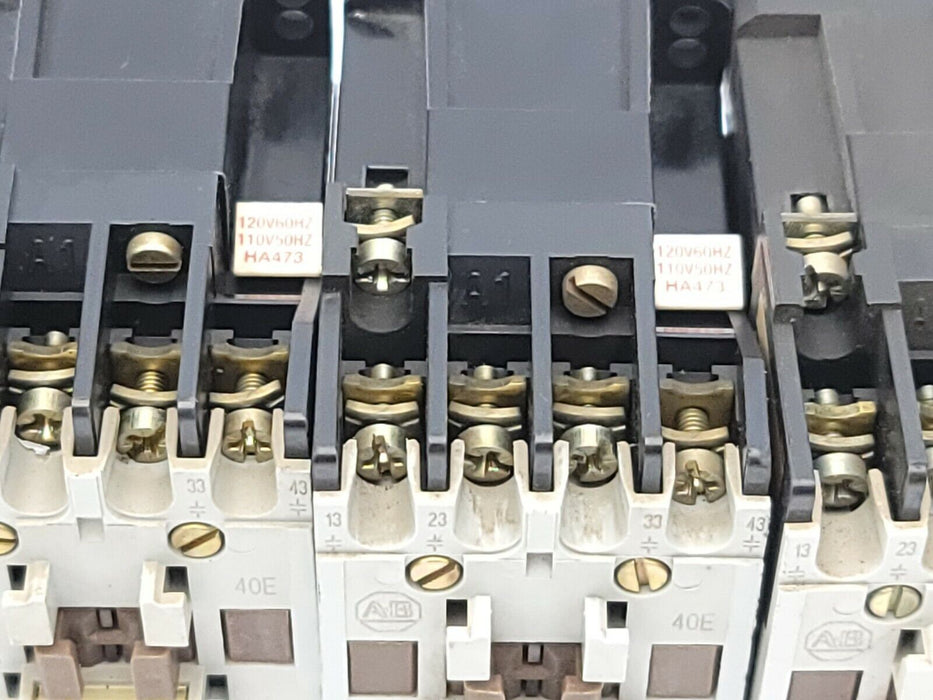 LOT OF 4 ALLEN BRADLEY 700-F400A1 CONTROL RELAYS SER. B 10AMP HA473 110/120VAC