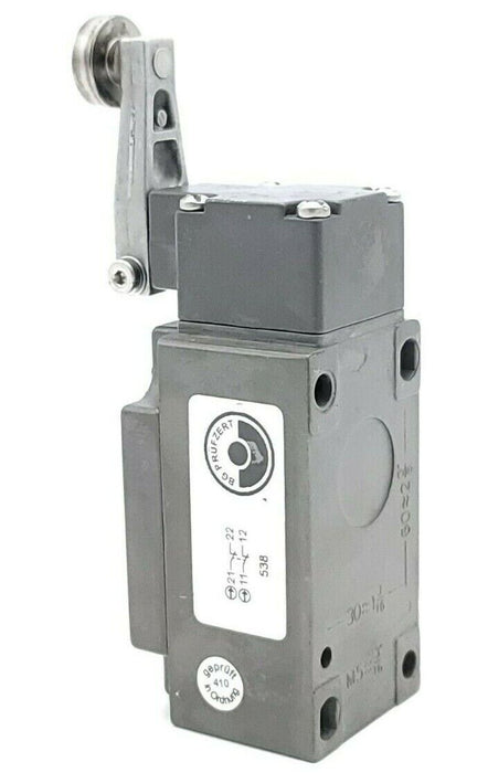 NEW EUCHNER NZ1HS-538-M SAFETY SWITCH NZ1HS538M 4A 230V