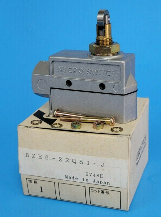 NIB YAMATAKE HONEYWELL BZE6-2RQ81-J LIMIT SWITCH BZE62RQ81J