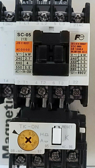 NIB FUJI ELECTRIC 4NW0G01E11K MAGNETIC SWITCH SW-05/2E, 0.48-0.72A