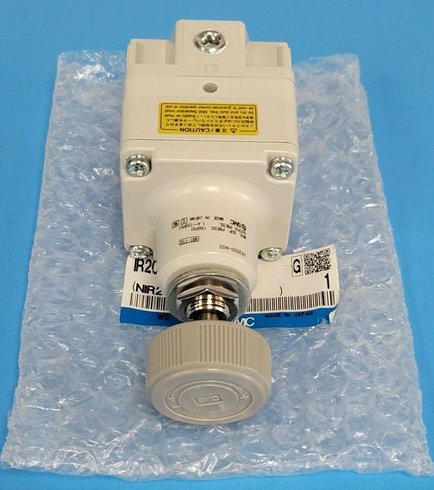 NEW SMC IR2020-N02 PRECISION REGULATOR PORT 1/4INCH IR2020N02
