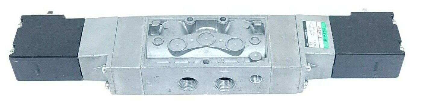 CKD 4F330-F PNEUMATIC PILOT VALVE AC200V 4F330F, PRESSURE: 1.5-9.9