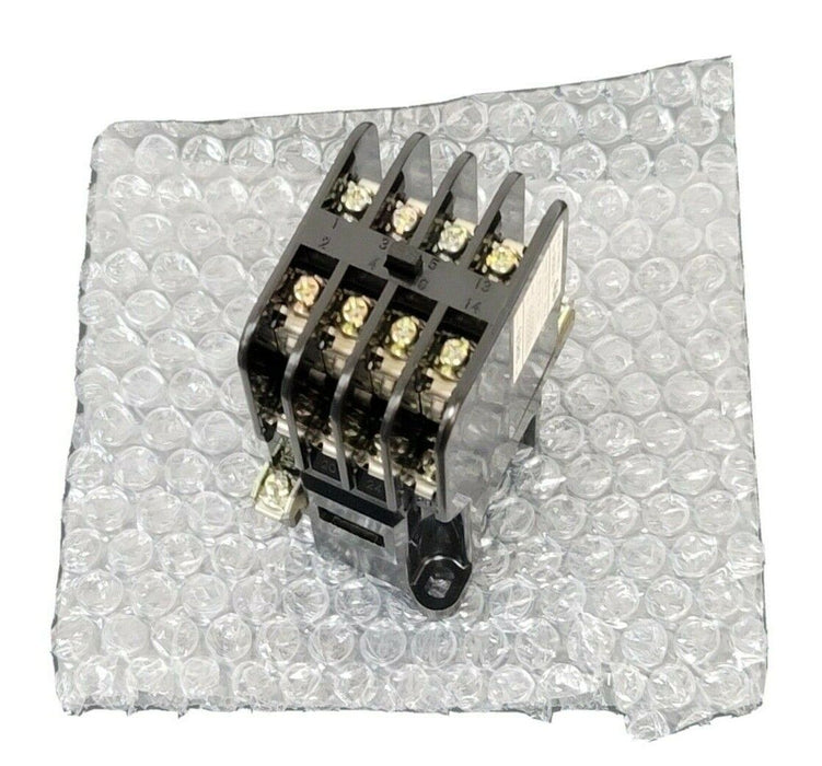 NEW FUJI ELECTRIC CAT. 1RH862# TYPE: SRC50-3F UL CONTACTOR 1RH862-110/120-60