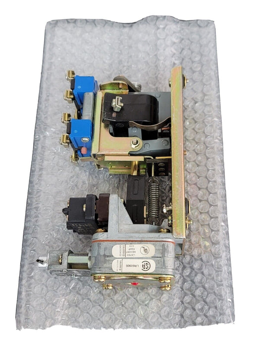 NEW SQUARE D 9050-B0 26E SER. C AC PNEUMATIC TIMING RELAY 9050B026E 9050BO26E