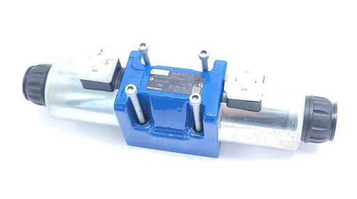 NEW BOSCH REXROTH 4WE 10 W50/EG24N9K4/M CONTROL VALVE R901278773