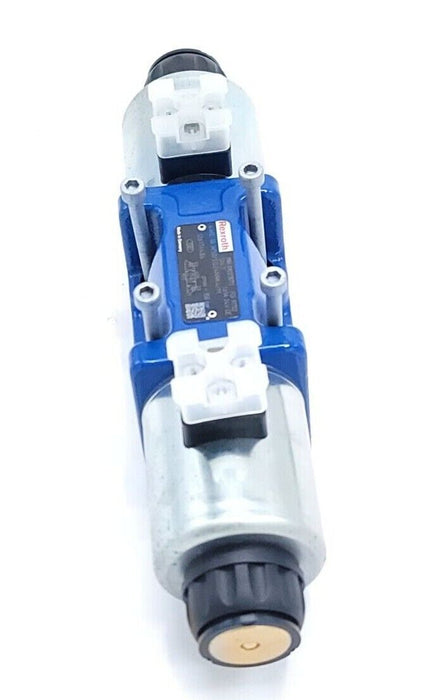 NEW BOSCH REXROTH 4WE 10 W50/EG24N9K4/M CONTROL VALVE R901278773