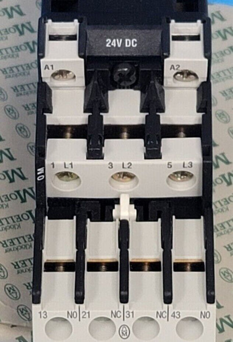 NIB MOELLER DIL0M-G/22 CONTACTOR 7-32AMP 3POLE 24VDC