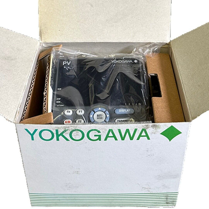 NEW YOKOGAWA UT35A-000-11-00 / UT35A0001100 DIGITAL INDICATING CONTROLLER UT35A