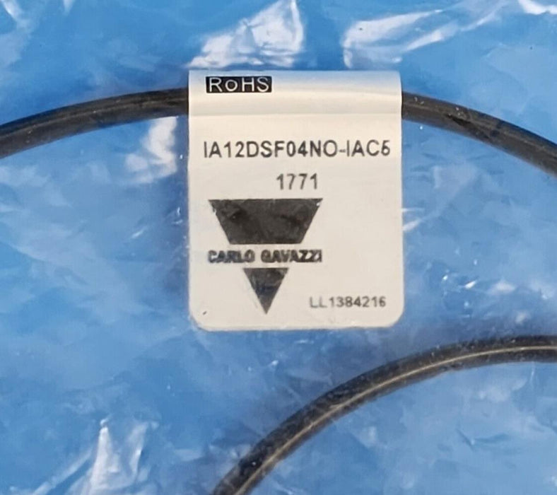 NEW CARLO GAVAZZI IA12DSF04NO-IAC5 PROXIMITY SWITCH INDUCTIVE .2AMP 10-40VDC