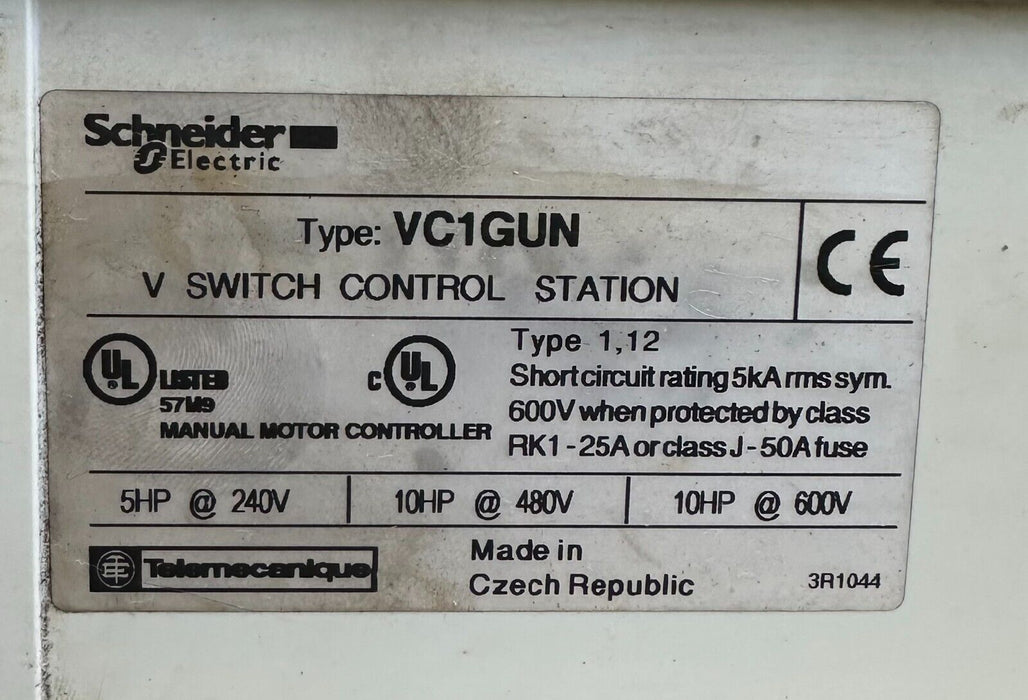 TELEMECANIQUE SCHNEIDER ELECTRIC VC1GUN V-SWITCH CONTROL STATION 3PH