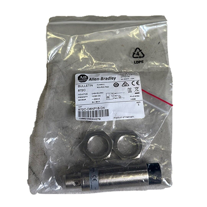 NEW ALLEN BRADLEY 872C-D8NP18-D4 /E INDUCTIVE PROXIMITY SENSOR 872CD8NP18D4