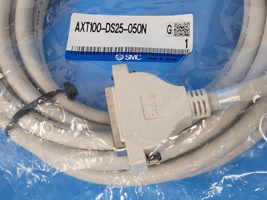 NEW SMC AXT100-DS25-050N D-SUB CONNECTOR CABLE 5 METER 25 PIN CONNECTOR