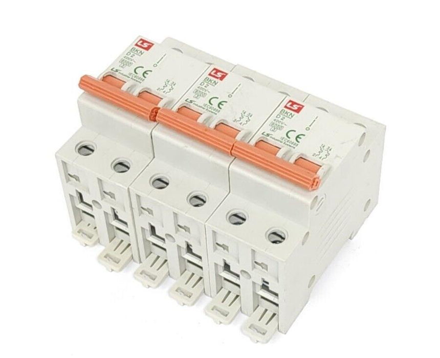 LOT OF 3 LS BKN D2 BREAKERS 400V