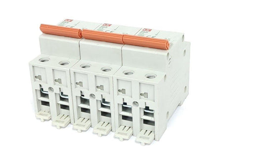 LOT OF 3 LS BKN D2 BREAKERS 400V