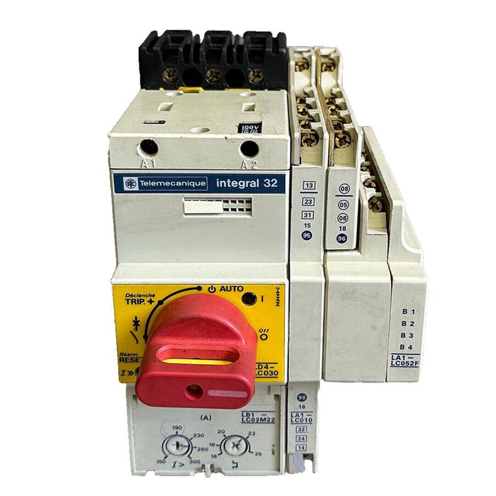 TELEMECANIQUE LD4 LC.30.H5 / LD4LC30H5 integral 32 CONTACTOR W/ LB1-LC03M22 MORE