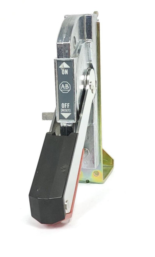 NEW ALLEN BRADLEY ON/OFF DISCONNECT HANDLE