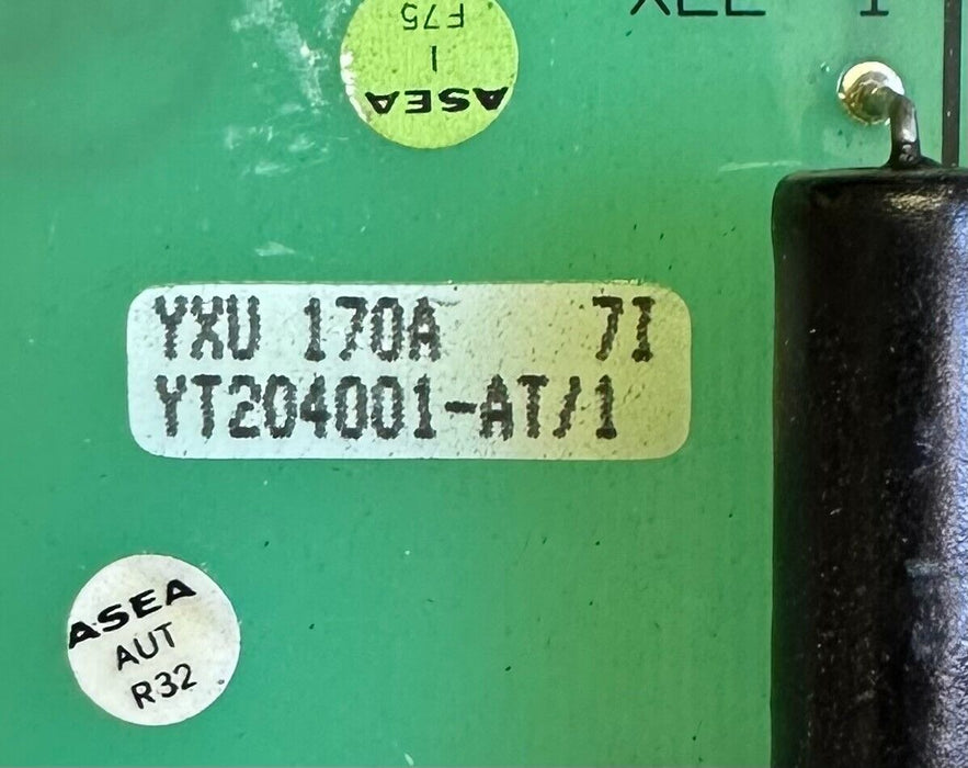 ABB YT204001-AT/1 / YT204001AT1 BOARD YXU 170A 7I 2668 184-423/1 26681844231