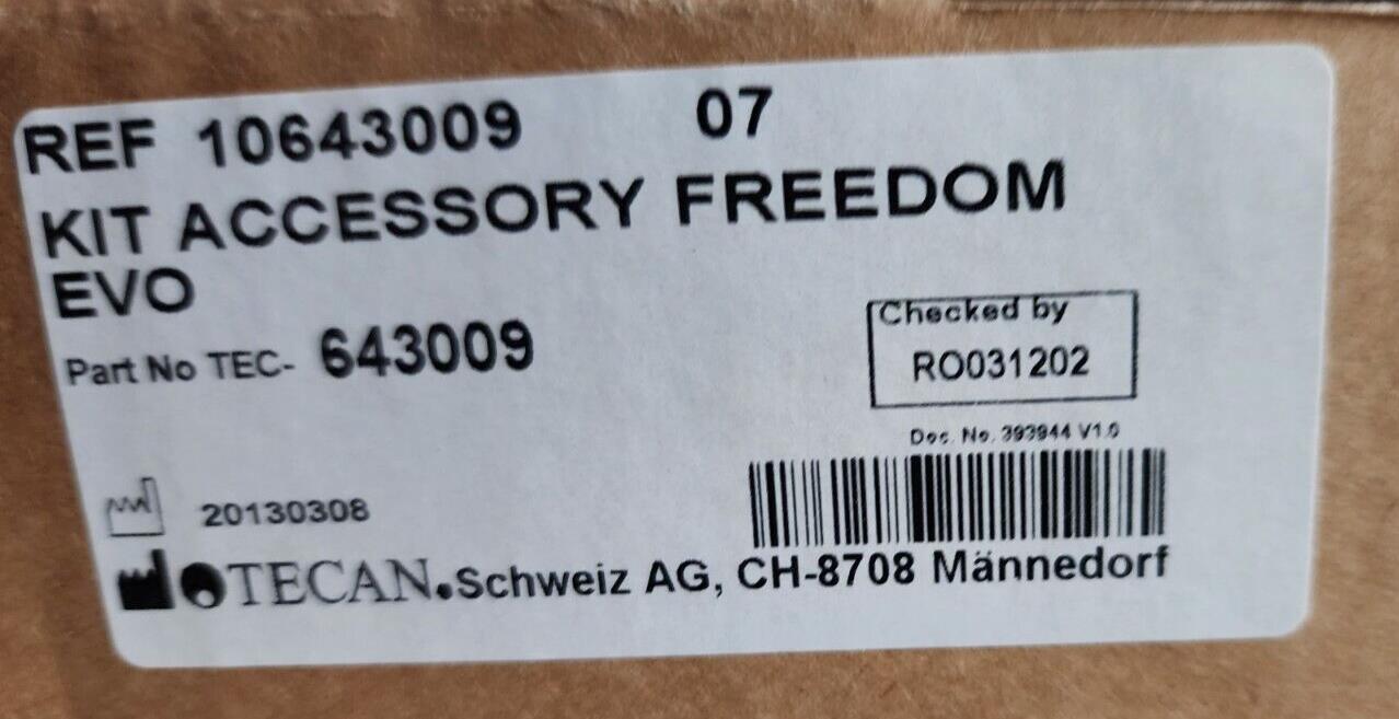 NEW TECAN FREEDOM EVO GEN-PROBE 100/4 DTS LIQUID HANDLER 30019720-01 W/SOFTWARE