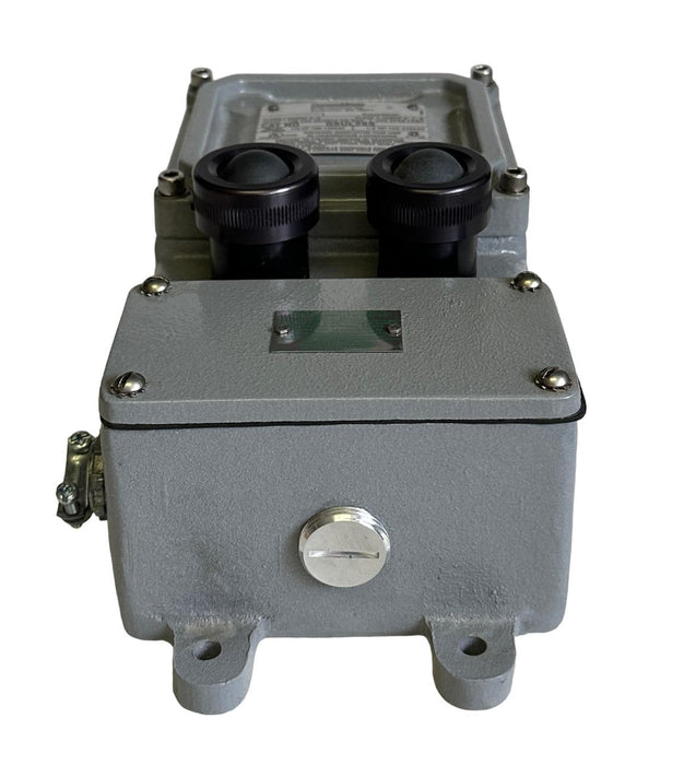 NEW THOMAS & BETTS / Russellstoll GSUL2SS GSUL SERIES SAFE GROUND INDICATOR 120V