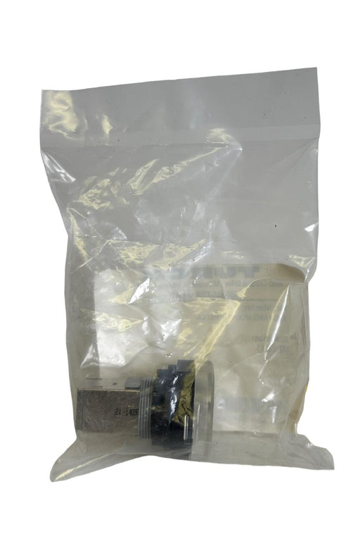 NEW TURCK U2-22253 / U222253 RJ45 PANEL MOUNT W/ IP67 CAP