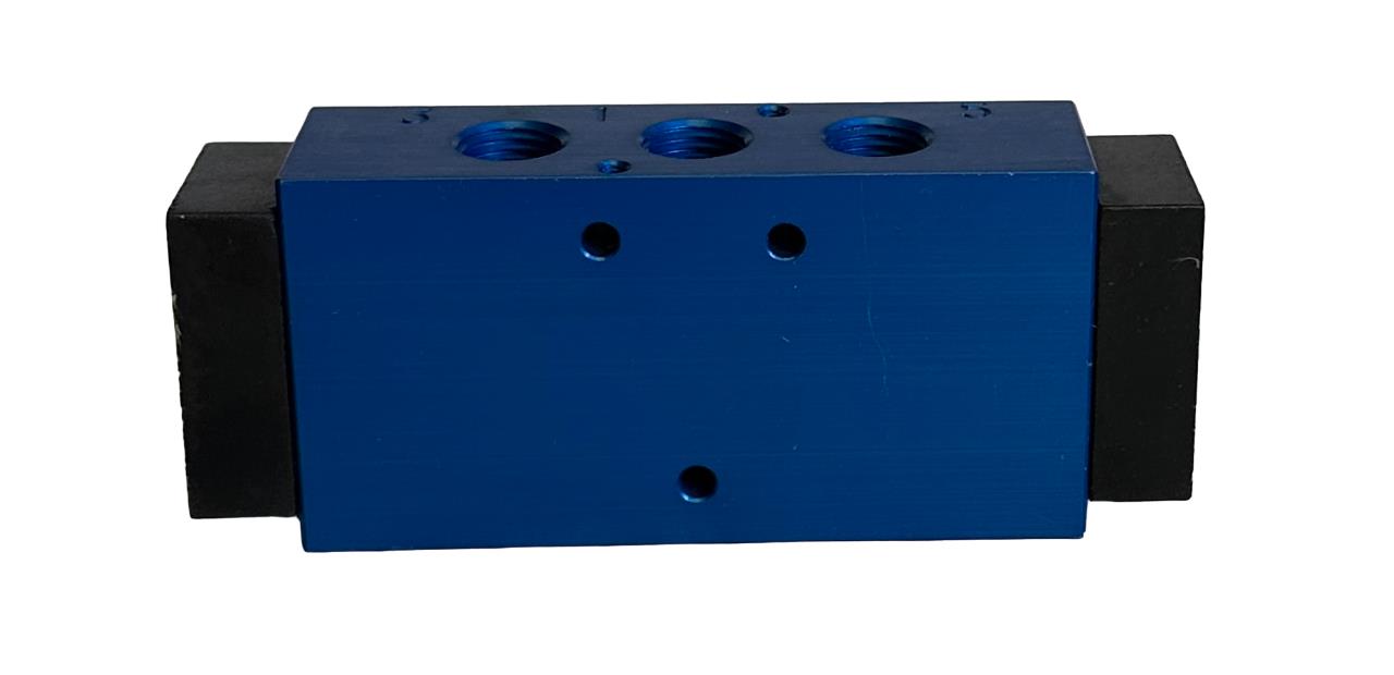 NEW AUTOMATIC VALVE L2003CBADA PNEUMATIC SOLENOID VALVE 5/3-C 1/4 PORT