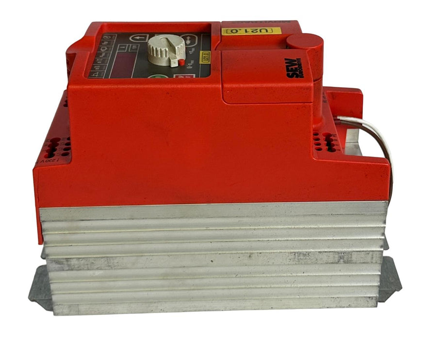 SEW EURODRIVE MC07A004-2B1-4-00 / 8269513 MOVITRAC AC INVERTER 200/240 ...