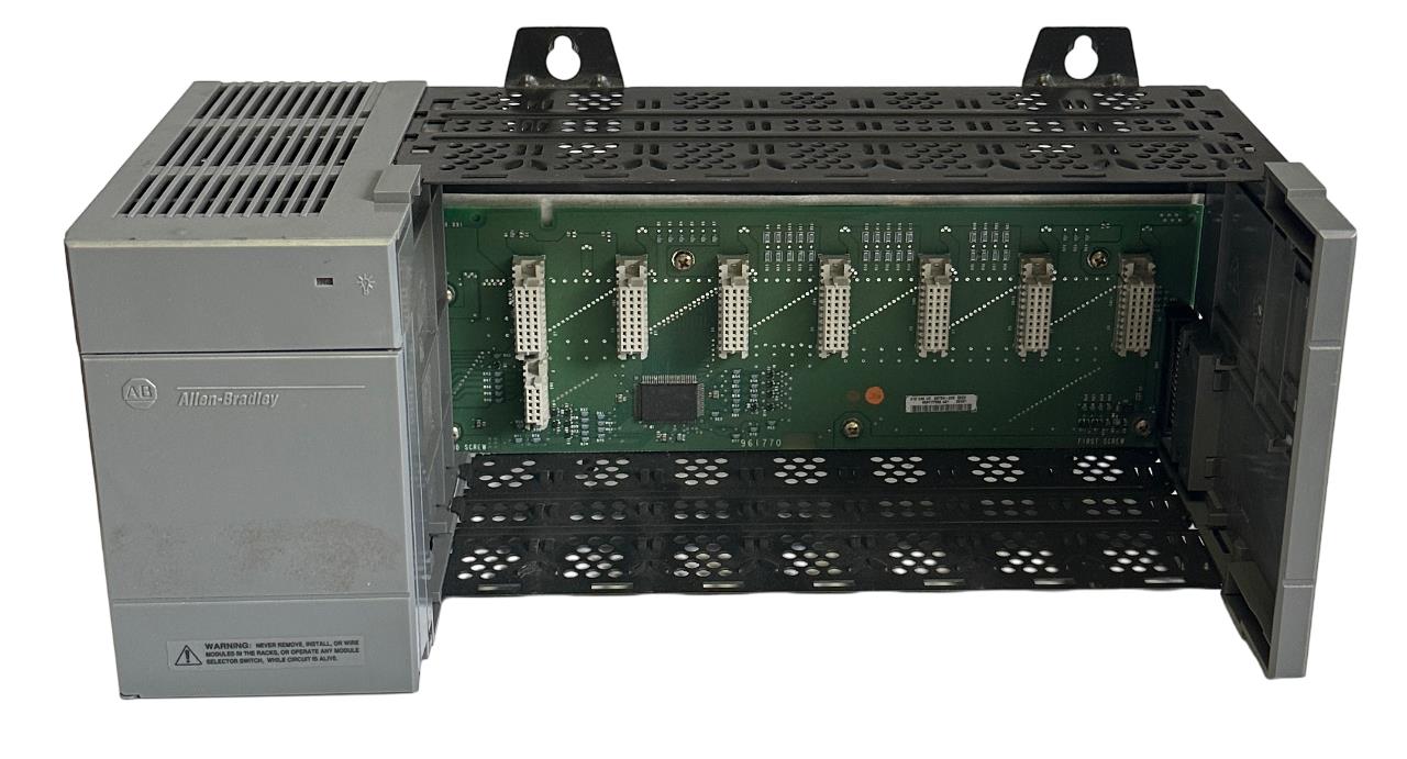 ALLEN BRADLEY 1746-P2 /C SLC 500 POWER SUPPLY W/ 1746-A7 /B 7-SLOT PLC CHASSIS