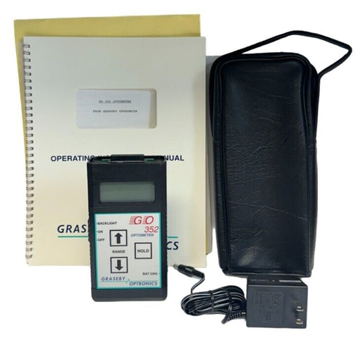 GRASEBY OPTRONICS GO 352 / GO352 OPTOMETER 3-1/2 DIGIT LCD DISPLAY W/ CASE NSMP