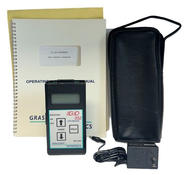GRASEBY OPTRONICS GO 352 / GO352 OPTOMETER 3-1/2 DIGIT LCD DISPLAY W/ CASE NSMP