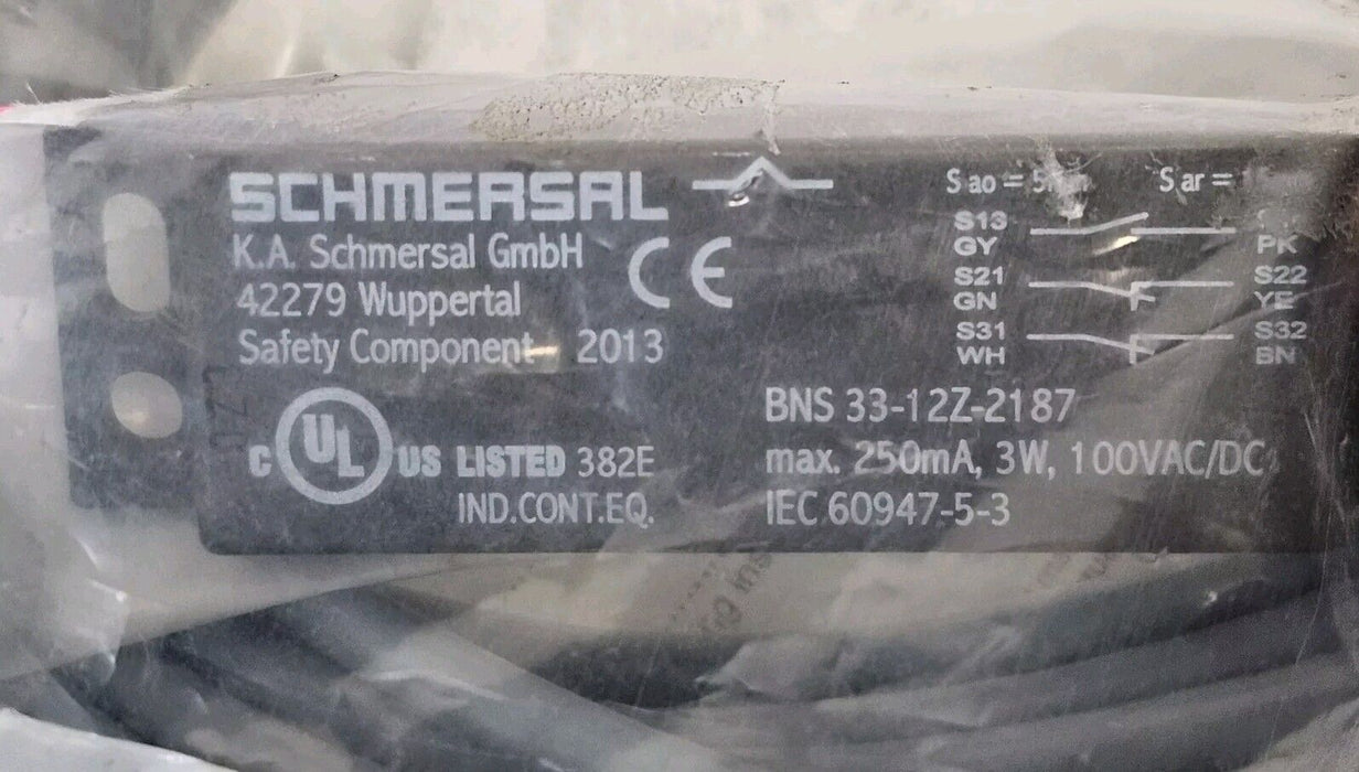 NEW SCHMERSAL BNS 33-12Z-2187 10,0M CODED MAGNET SAFETY SENSOR 101137886