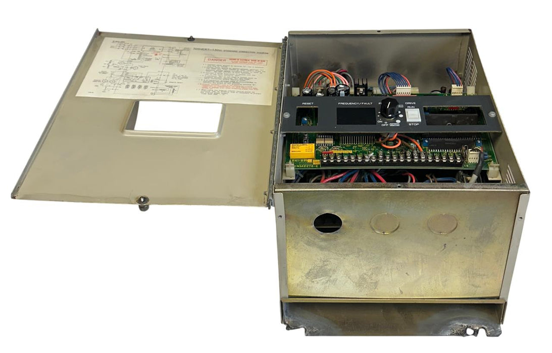 TOSHIBA VT130G1-4035BOE / TOSVERT-130G1 TRANSISTOR INVERTER 3HP 460V 3PH 5A USNP