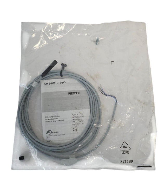 NEW FESTO SME-8M-24V-K2.5-0E PROXIMITY SWITCH 24VDC 2.5M LENGTH