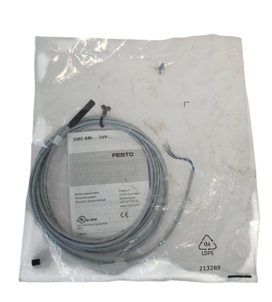 NEW FESTO SME-8M-24V-K2.5-0E PROXIMITY SWITCH 24VDC 2.5M LENGTH