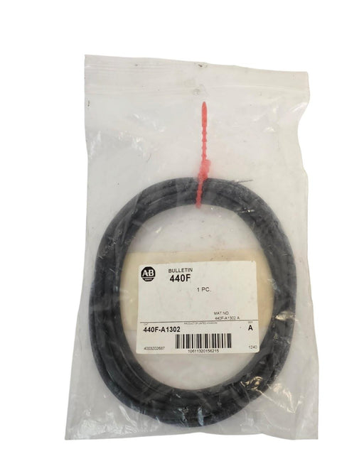 NEW ALLEN BRADLEY 440F-A1302 SER. A CONNECTOR CABLE 2M CABLE LENGTH