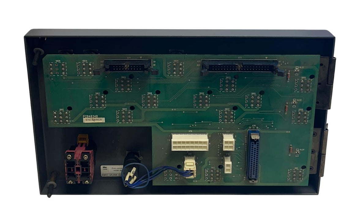IDEC IZUMI ZY1C-SS3153-14330-008A / ZY1C-SS3153 CONTROL PANEL PCB4834B USNP